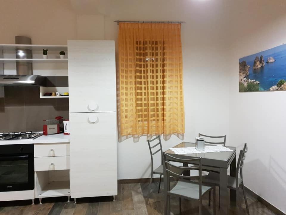 Case Vacanze Nonna Nick Castellammare del Golfo Εξωτερικό φωτογραφία